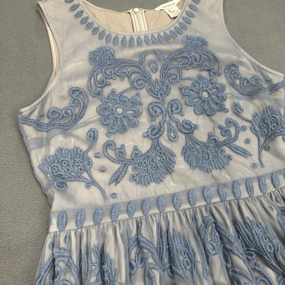 SUNDANCE Love at First Sight Pastel Blue Embroidered Sleeveless Lace Dress‎ Sz 4 - Picture 6 of 16